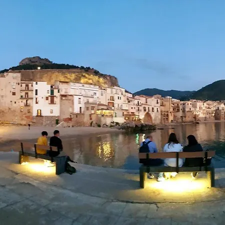 Porta Terra * Cefalu