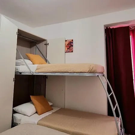Porta Terra *